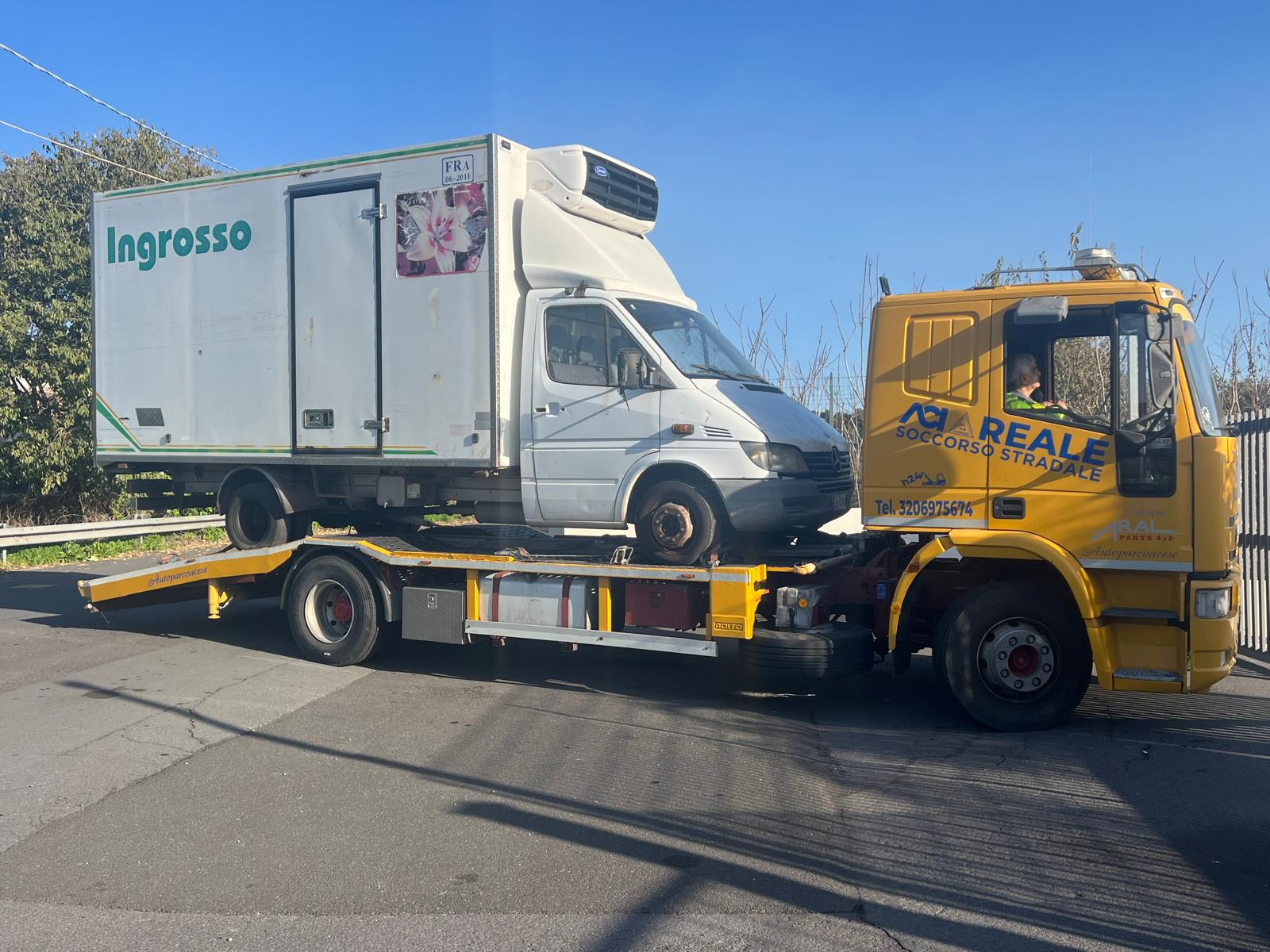 Soccorso Stradale Acireale - Autoparco Acese