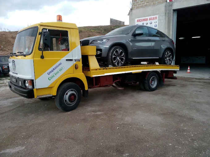 CAR SERVICE Soccorso Stradale 24 H e ricambi auto usati ad Alcamo di Pizzolato