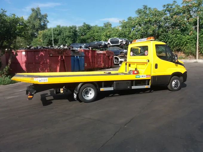 Soccorso Stradale leggero e pesante Autodemolizioni Di Sorbello Salvatore logo